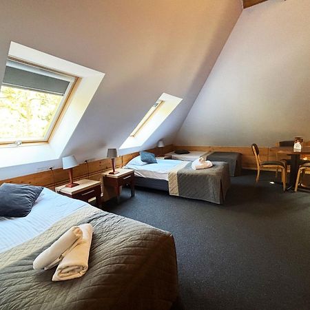 Hotel 365 Кельце Экстерьер фото