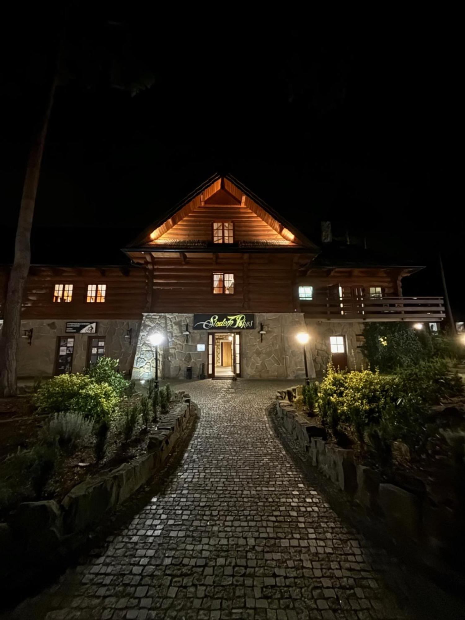Hotel 365 Кельце Экстерьер фото