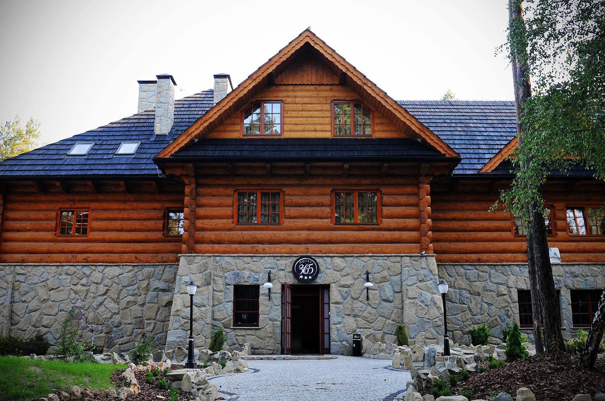 Hotel 365 Кельце Экстерьер фото